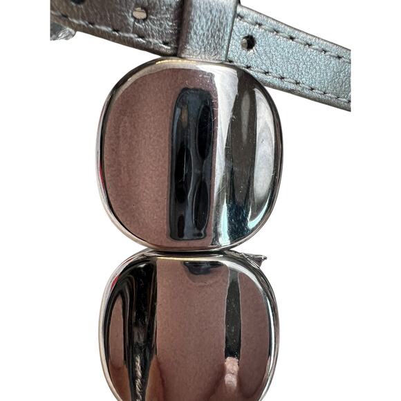 NWOT Italian Shoemakers Silver Wedge Strappy Heels - 8.5 - Picture 12 of 14